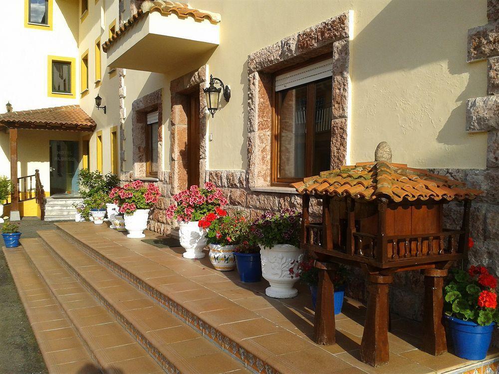 Hotel Alonso Llanes Exteriér fotografie